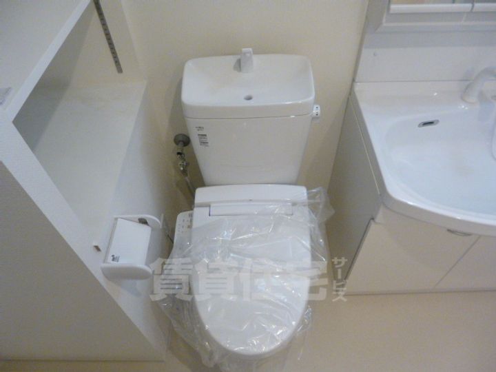 愛知県名古屋市昭和区阿由知通1丁目の賃貸マンションの内装