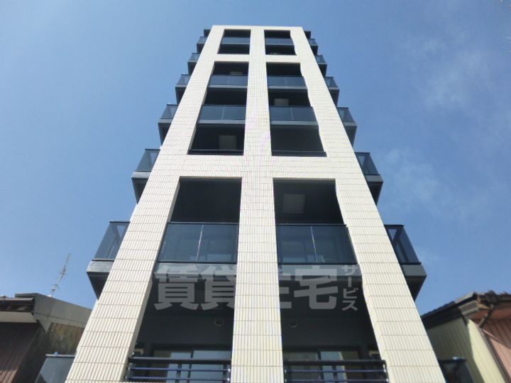 愛知県名古屋市昭和区阿由知通1丁目の賃貸マンションの外観