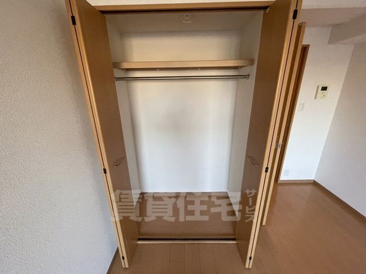 愛知県名古屋市昭和区円上町の賃貸マンションの内装