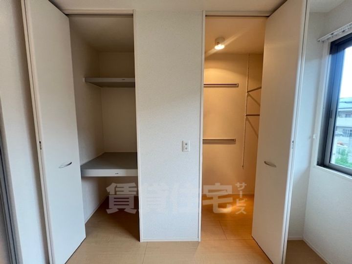 大阪府泉大津市東港町の賃貸アパートの内装