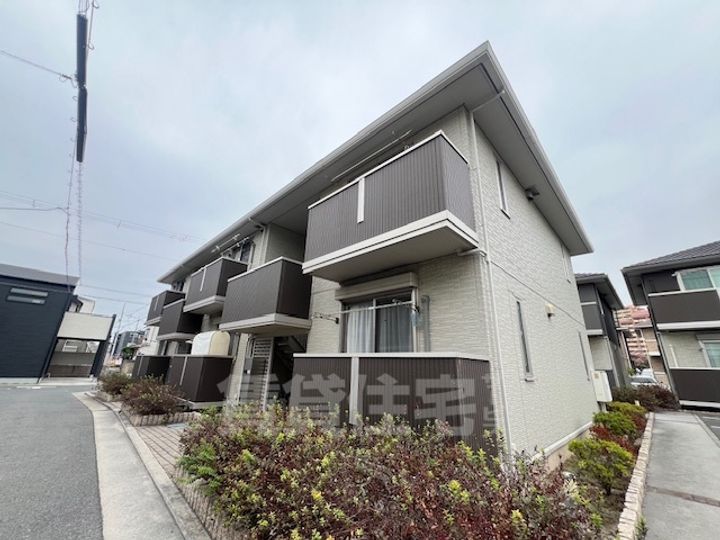 大阪府泉大津市東港町の賃貸アパートの外観