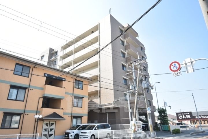 大阪府堺市西区鳳西町1丁の賃貸マンションの外観