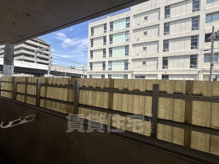 マンションフェニックスの周辺