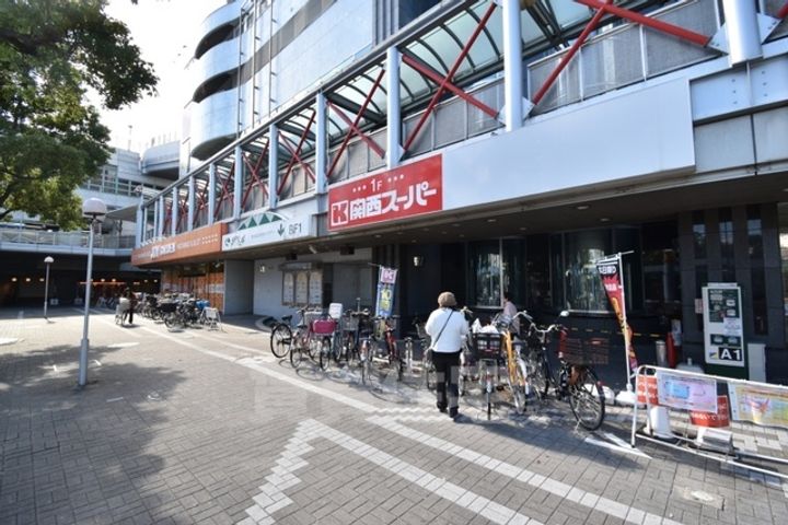 Luxe尼崎WESTの周辺