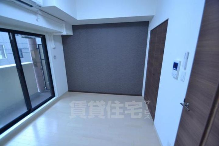 Luxe尼崎WESTの居間