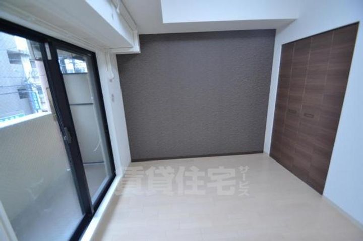 Luxe尼崎WESTの寝室