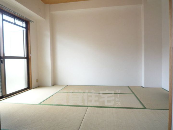 大阪府東大阪市河内町の賃貸マンションの寝室