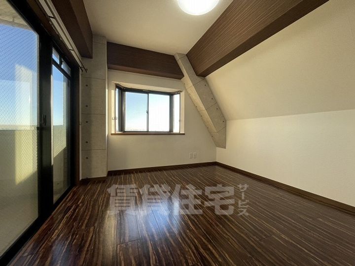 VIP HILLS 南山の子供部屋