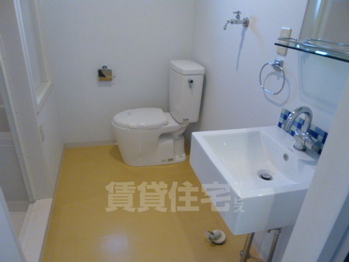 愛知県名古屋市昭和区小坂町2丁目の賃貸アパートの風呂