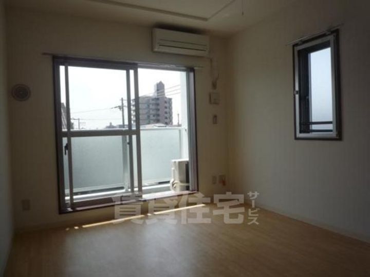 大阪府堺市西区浜寺石津町中1丁の賃貸マンションの寝室