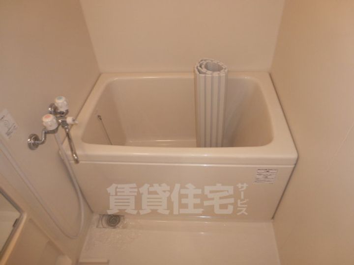 大阪府堺市西区浜寺石津町中1丁の賃貸マンションの風呂