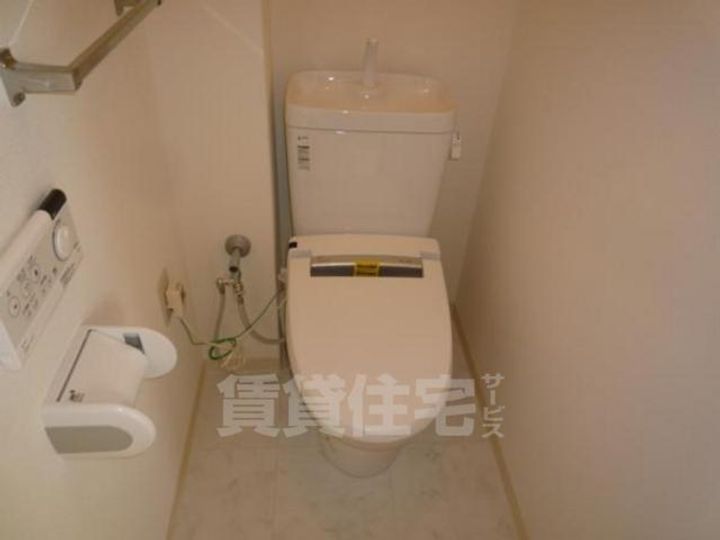 大阪府堺市西区浜寺石津町中1丁の賃貸マンションの内装