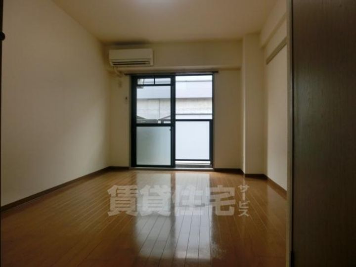 大阪府大阪市住吉区我孫子西2丁目の賃貸マンションの居間