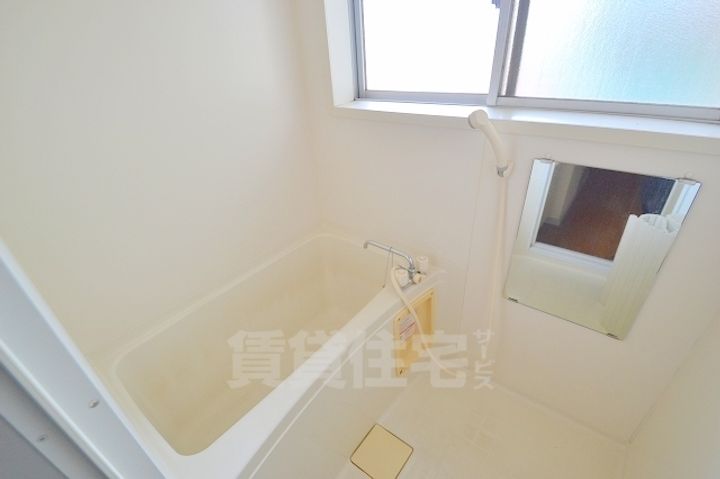 山内ビルの風呂