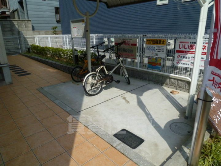 大阪府堺市堺区南旅篭町東2丁の賃貸アパートの内装