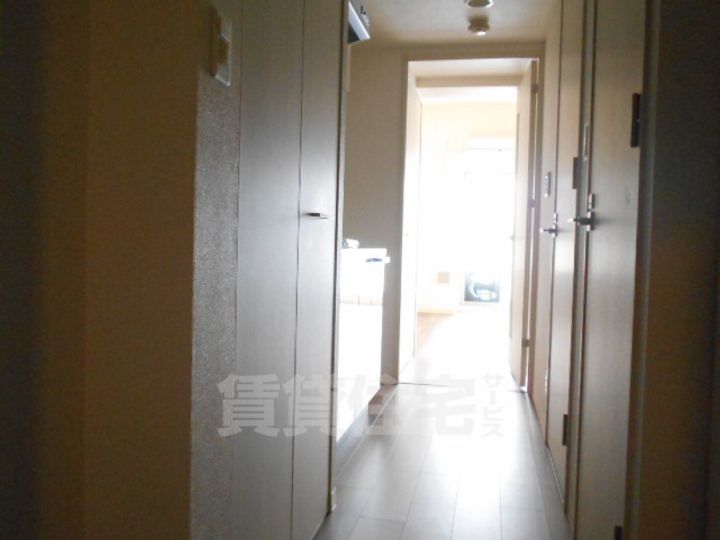 プレサンス上前津グレースの玄関