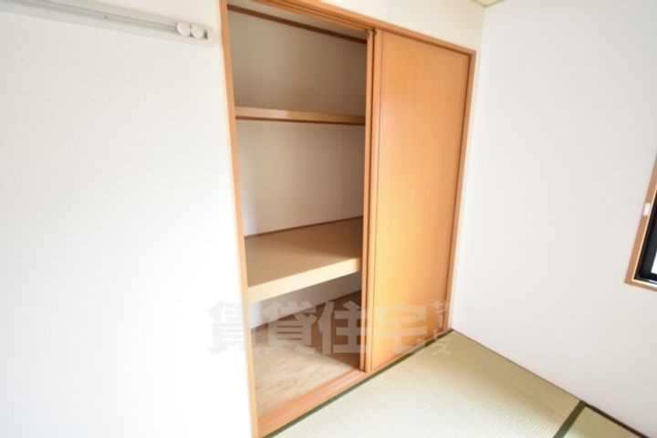 大阪府泉大津市板原町1丁目の賃貸アパートの内装