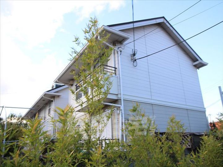 奥田ハイツA棟の外観