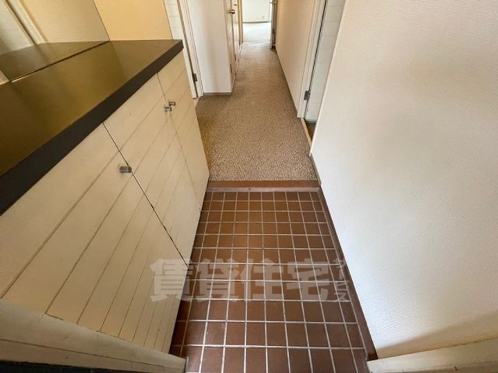 藤和コアティ高槻ハイタウンA棟の玄関