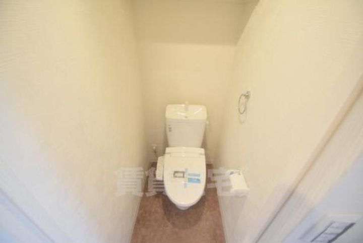 大阪府茨木市上中条2丁目の賃貸マンションの内装