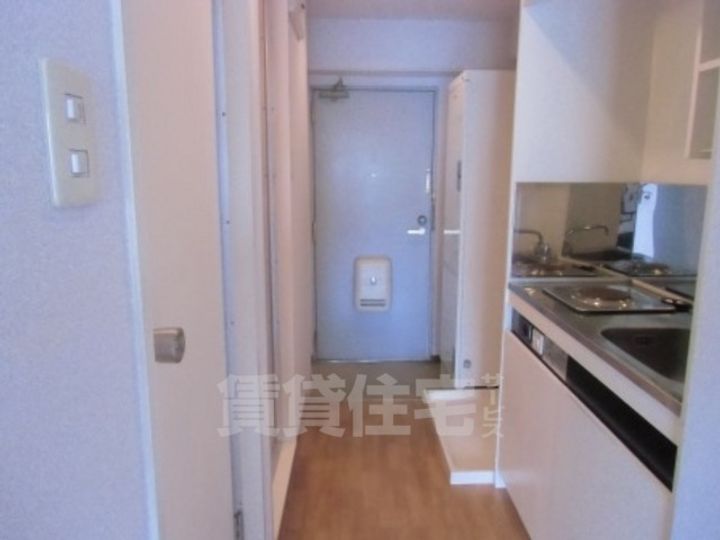 大阪府茨木市春日2丁目の賃貸マンションの内装