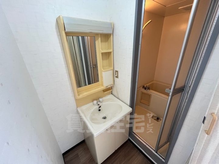 大阪府茨木市小柳町の賃貸マンションの内装