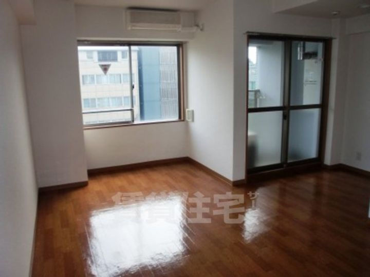 愛知県名古屋市千種区東山通4丁目の賃貸マンションの周辺