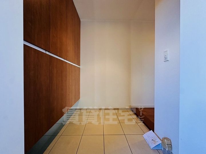 愛知県名古屋市千種区富士見台1丁目の賃貸マンションの玄関