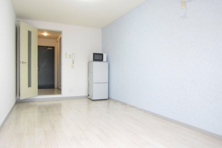 大阪府吹田市寿町2丁目の賃貸マンションの居間