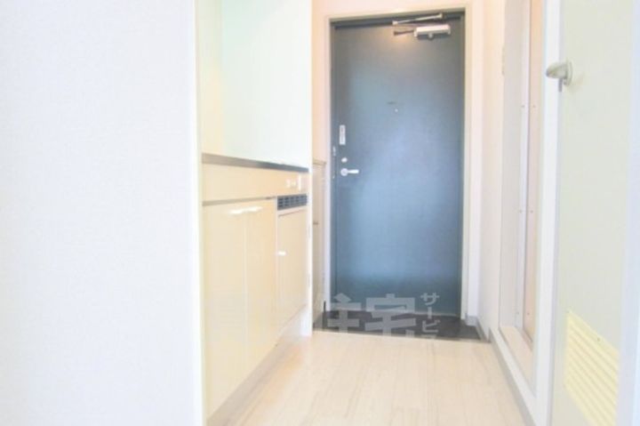 大阪府吹田市寿町2丁目の賃貸マンションの居間