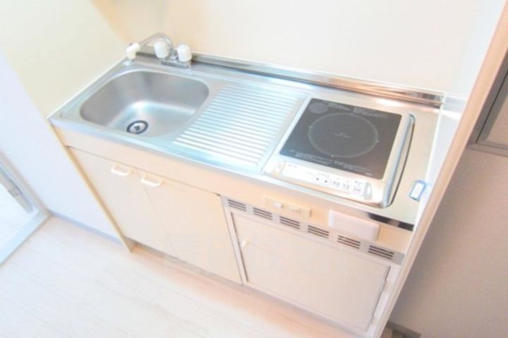 大阪府吹田市寿町2丁目の賃貸マンションのキッチン