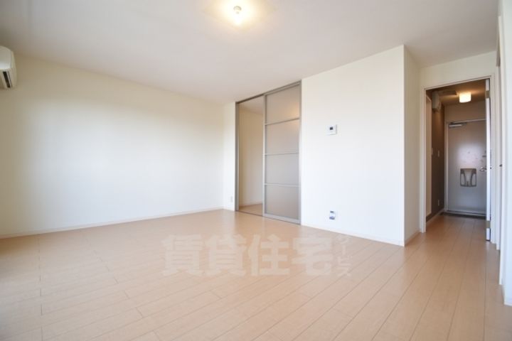 大阪府堺市中区八田北町の賃貸アパートの内装