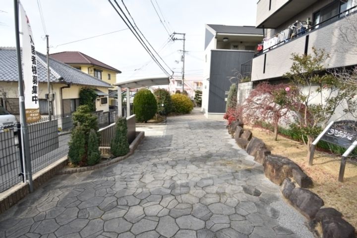 大阪府堺市中区八田北町の賃貸アパートの周辺