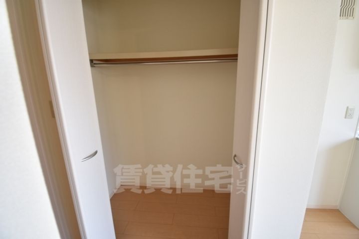 大阪府堺市中区八田北町の賃貸アパートの内装