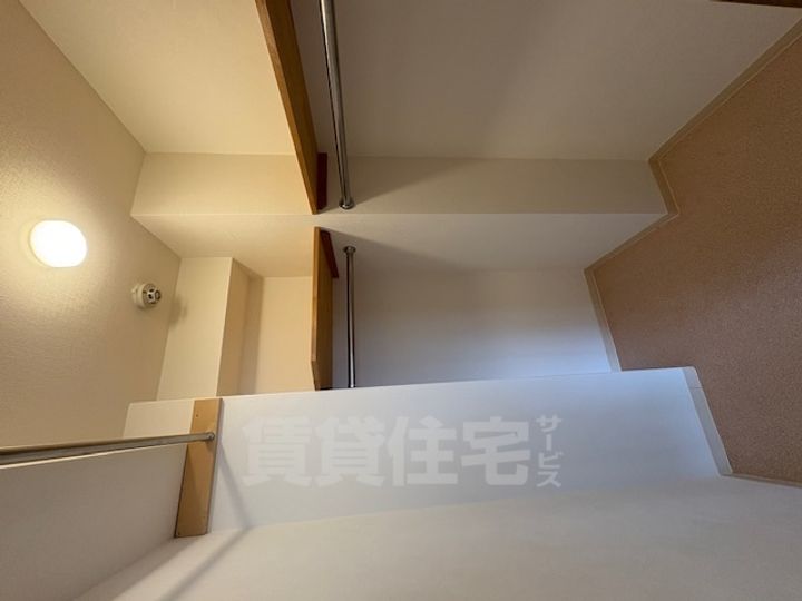 大阪府堺市堺区北瓦町1丁の賃貸マンションの内装