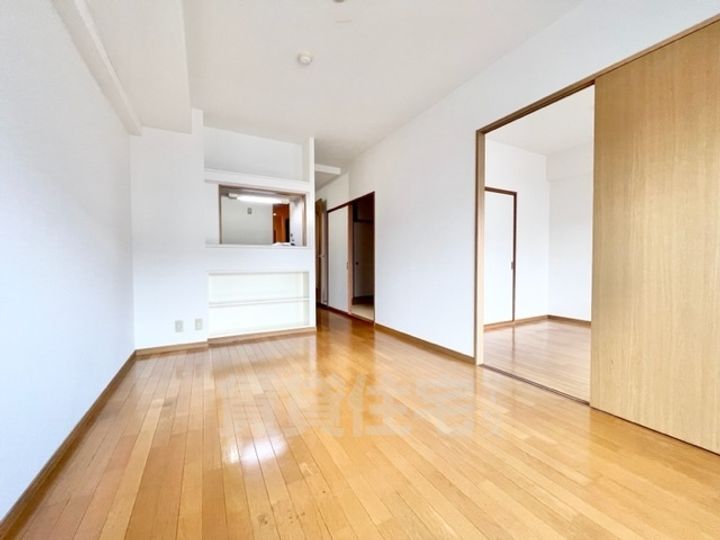 ニュービルドの居間