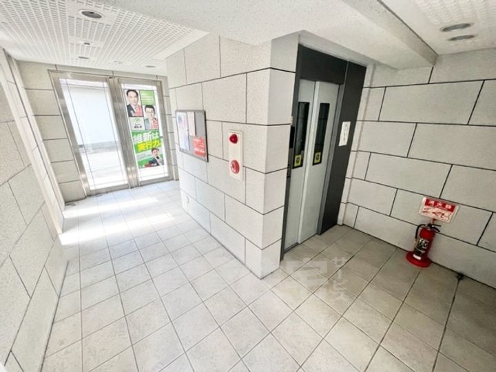 ニュービルドの玄関