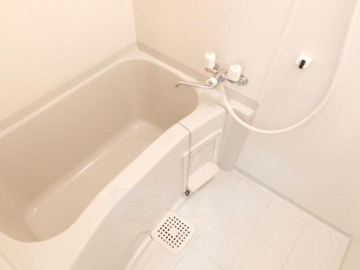 大阪府堺市堺区新町の賃貸マンションの風呂