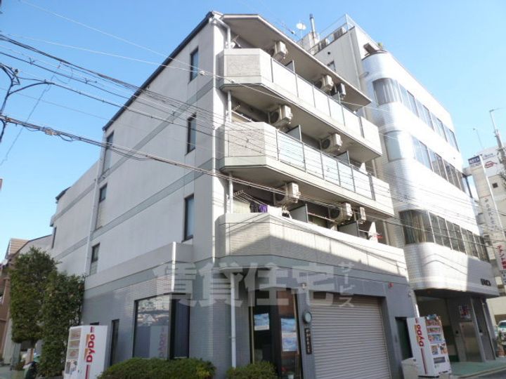 大阪府堺市堺区新町の賃貸マンションの外観