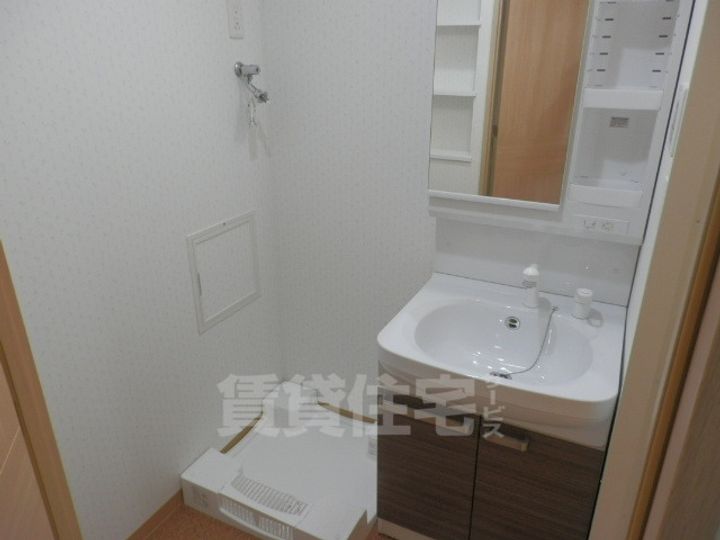 愛知県名古屋市千種区今池4丁目の賃貸マンションの内装