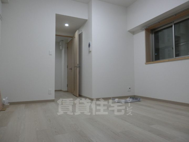 愛知県名古屋市千種区今池4丁目の賃貸マンションの居間
