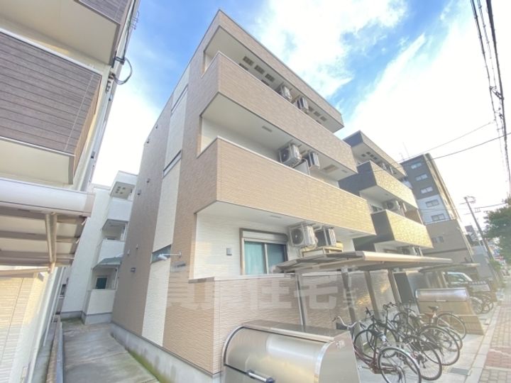 大阪府大阪市住吉区遠里小野2丁目の賃貸アパートの外観