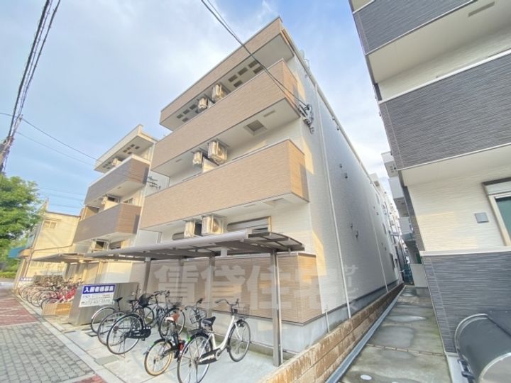 大阪府大阪市住吉区遠里小野2丁目の賃貸アパートの外観