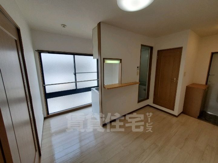 エスパシオ(十三元今里)の居間