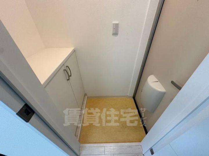 伊丹空港ルームの玄関