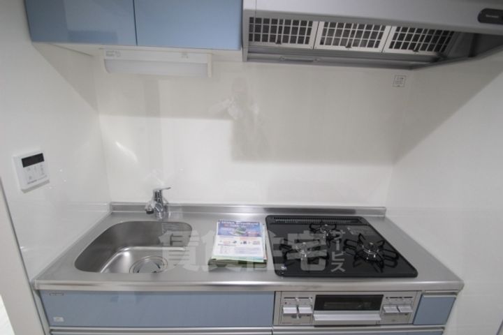 大阪府堺市堺区大仙西町2丁の賃貸アパートのキッチン