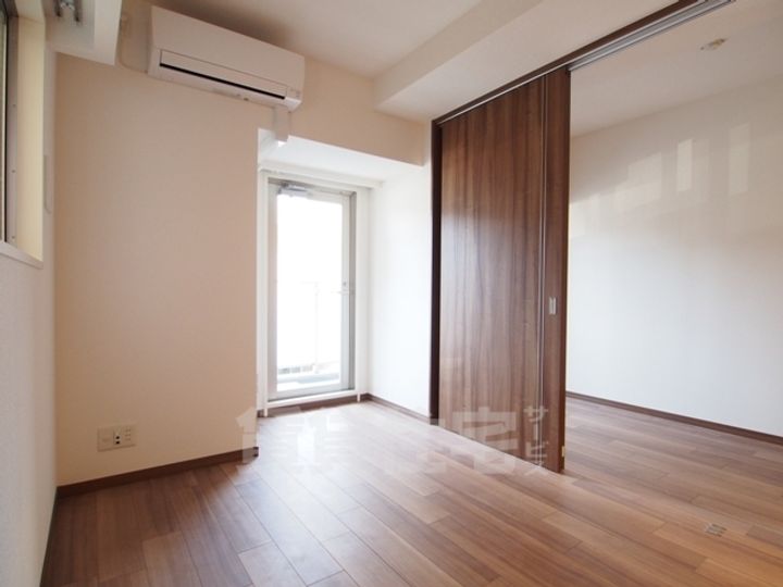 エステムプラザ名古屋丸の内の居間