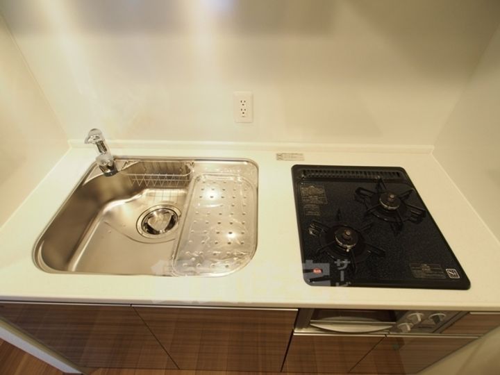 エステムプラザ名古屋丸の内のキッチン