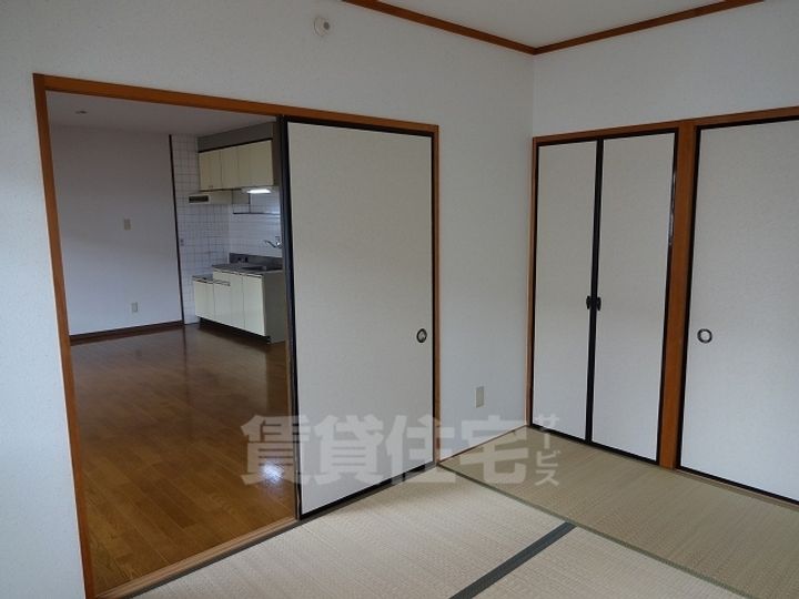 レジデンス社が丘の居間
