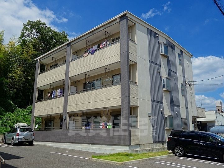 グローヴ大久手A棟の外観